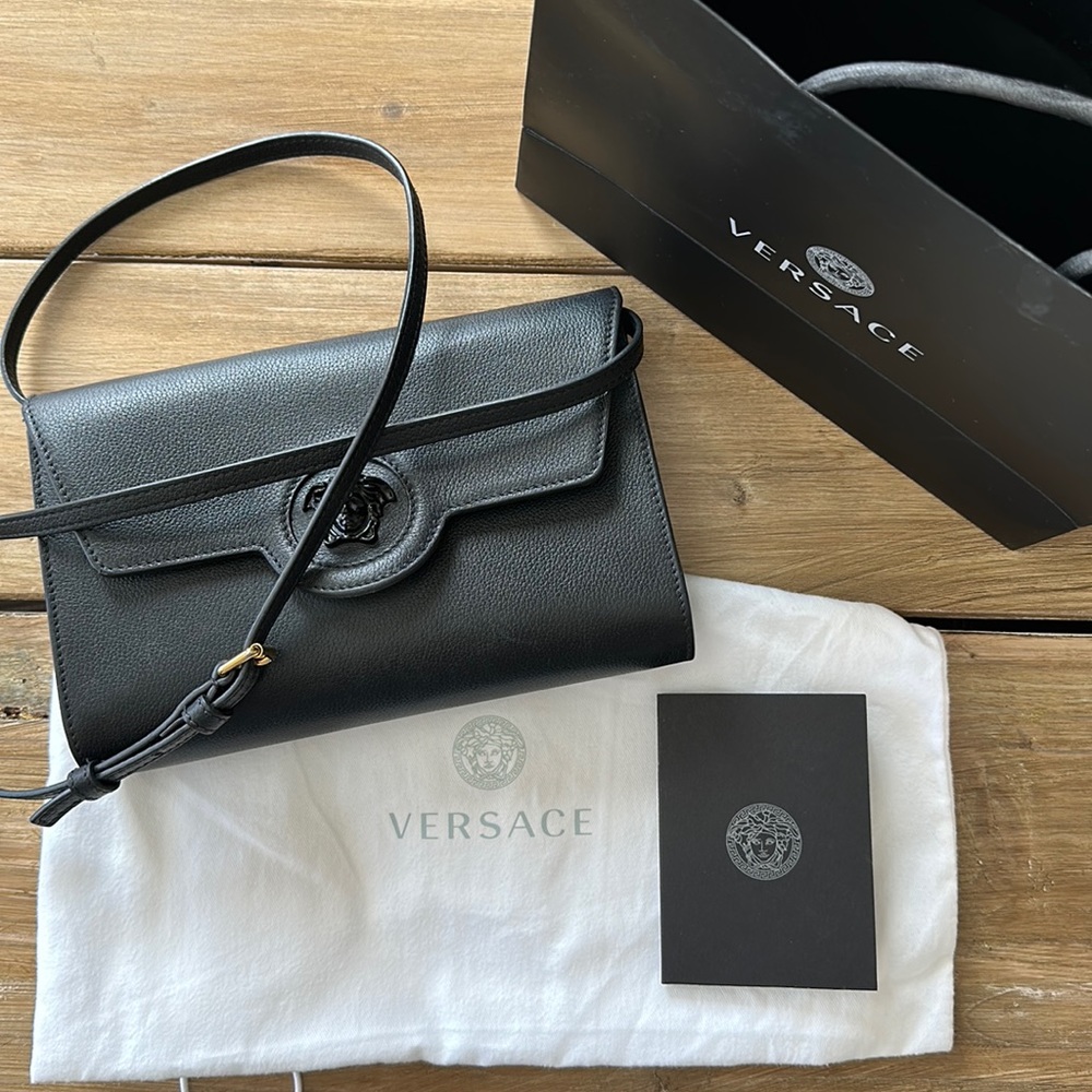 VERSACE La Medusa Tonal black leather wallet crossbody w/dust and gift bag.
